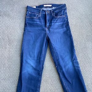 Levi 724 high rise straight